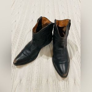 Women’s western boots
